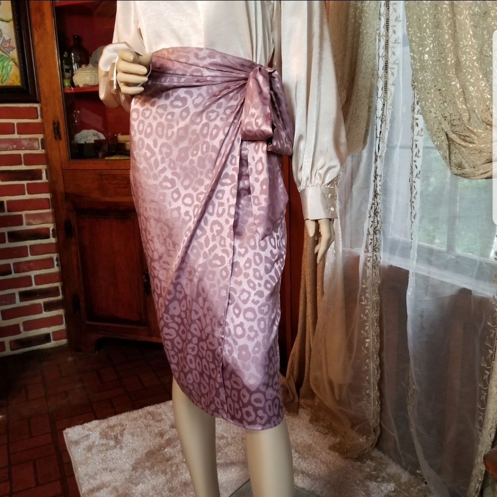 Mauve, Jacquard, Leopard Wrap Skirt - Picture 7 of 16